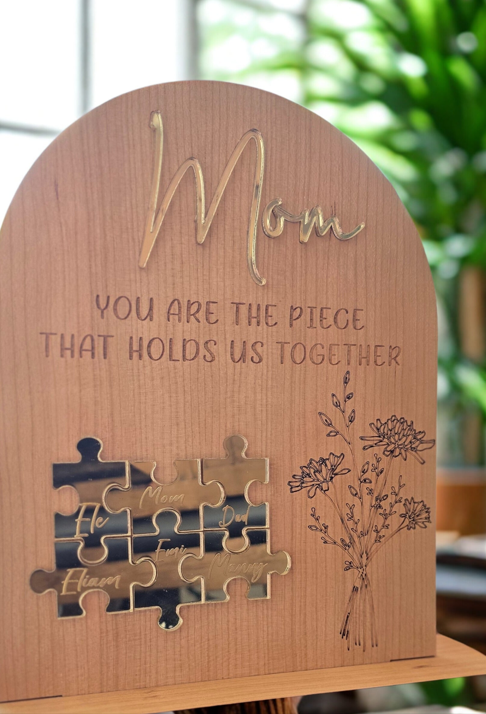 Personalized Mom Puzzle Sign, Mother’s Day Gift from kids, Husband, Grandma Gift, Customized gift, Your are the piece that holds us together