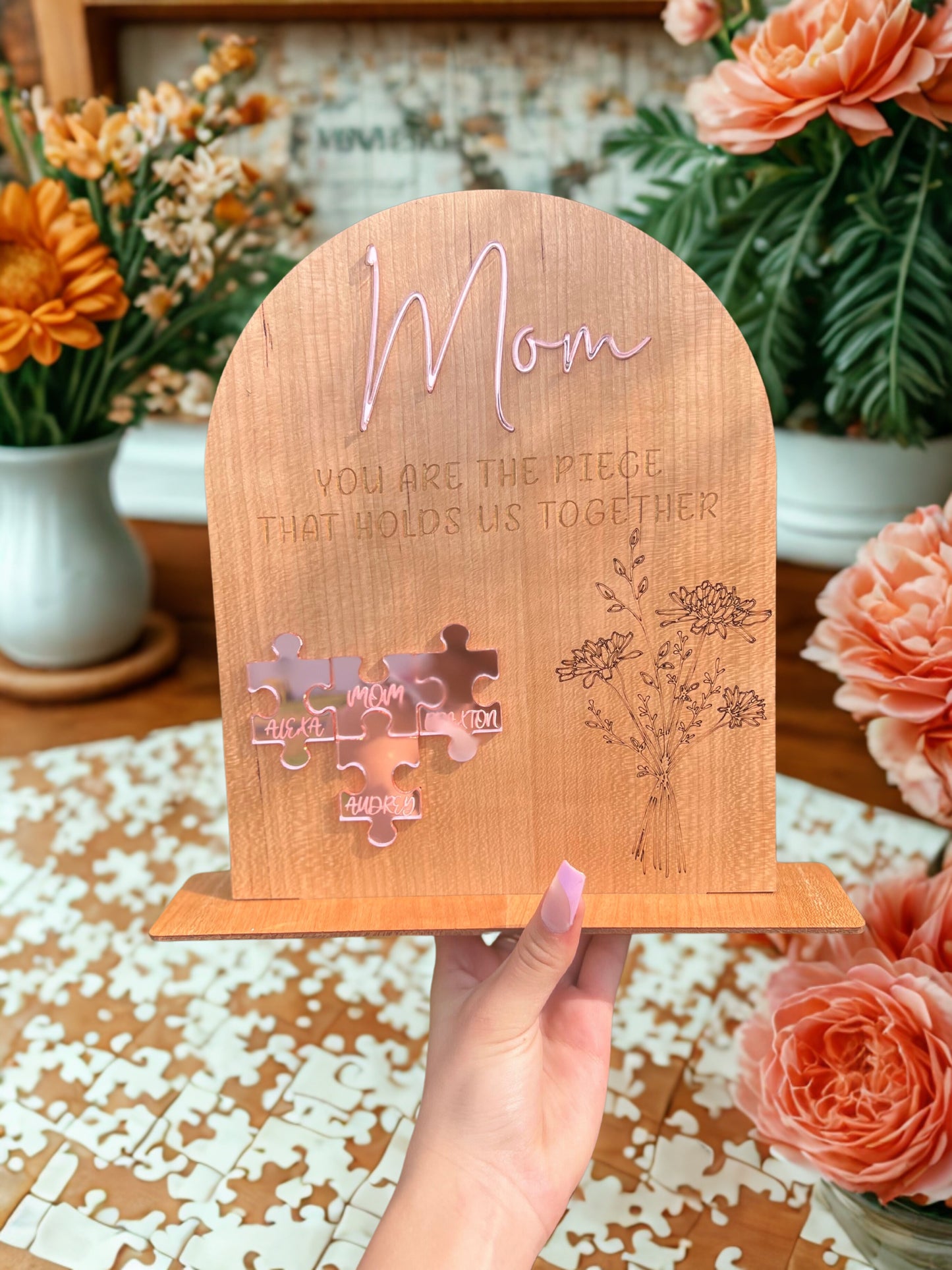 Personalized Mom Puzzle Sign, Mother’s Day Gift from kids, Husband, Grandma Gift, Customized gift, Your are the piece that holds us together