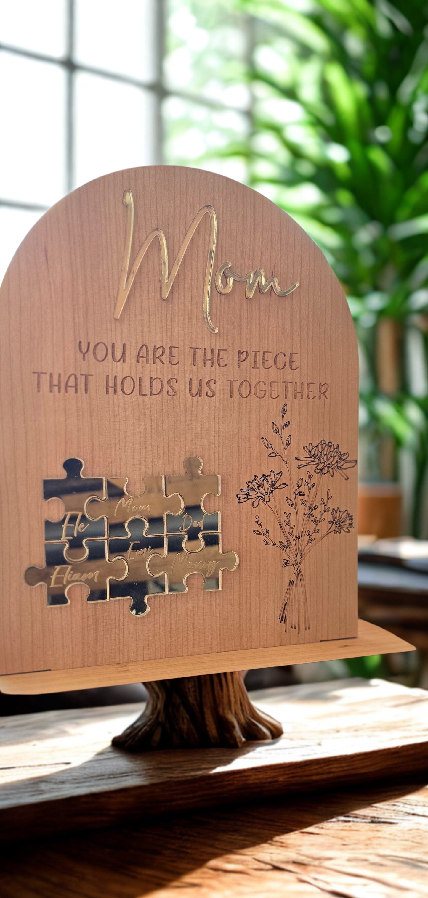 Personalized Mom Puzzle Sign, Mother’s Day Gift from kids, Husband, Grandma Gift, Customized gift, Your are the piece that holds us together